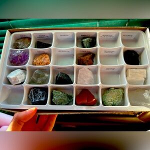 Gemstones 18 pieces !